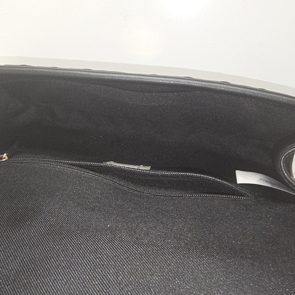 New Day Elegant Black Woven Handbag - Picture 8 of 8